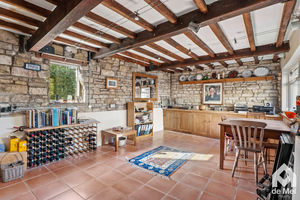 Photo 16- click for photo gallery